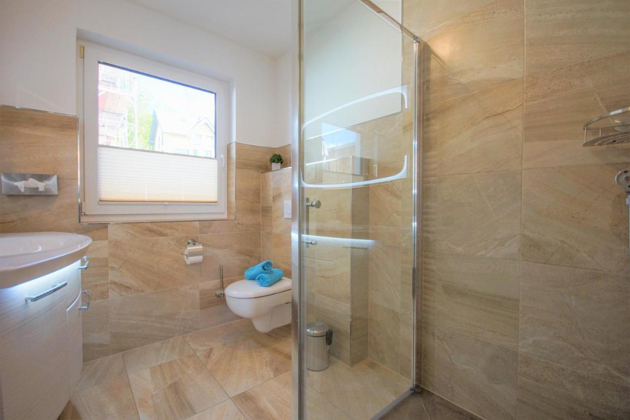Haus Meeresleuchten Mit Sauna- Und Erlebnisbadnutzung ゼリン エクステリア 写真